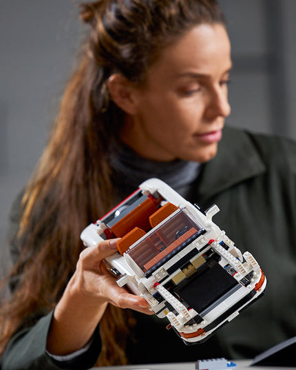 LEGO® ICONS Porsche 911 Building Kit 10295