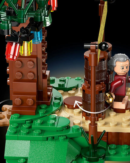 LEGO® ICONS The Lord of the Rings: The Shire™ 10354