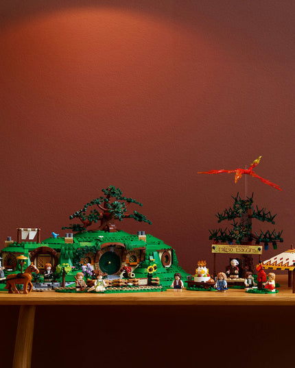 LEGO® ICONS The Lord of the Rings: The Shire™ 10354