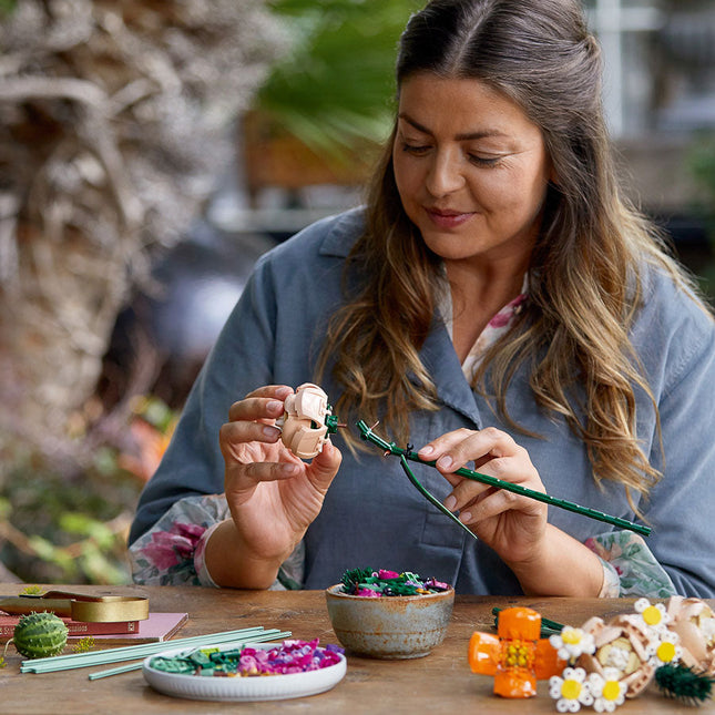 LEGO® ICONS Flower Bouquet Building Kit 10280