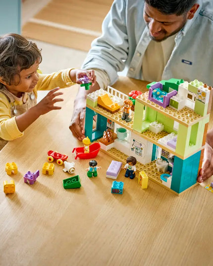 LEGO® DUPLO® 3in1 Modern Family House with Figures 10470