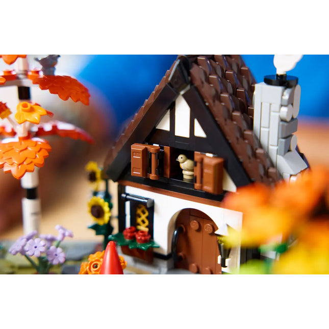LEGO® Icons Autumn Cottage Garden Model Building Kit 11372