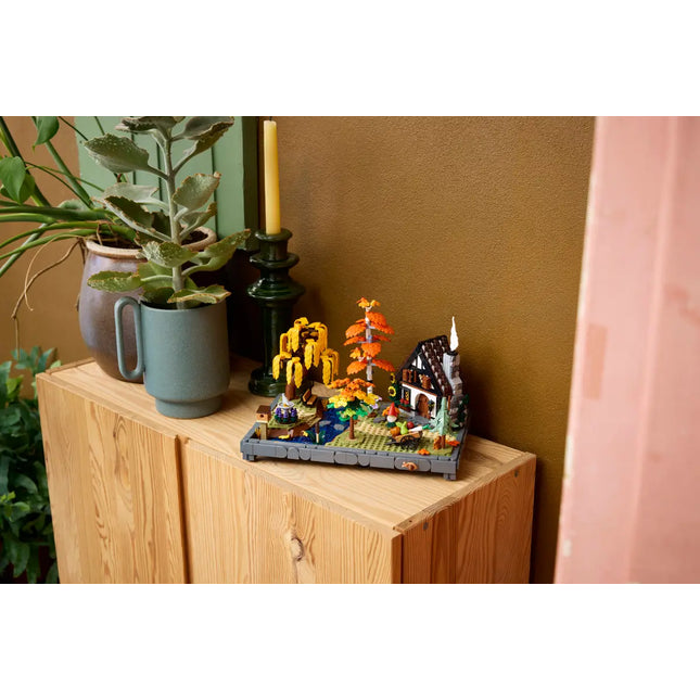 LEGO® Icons Autumn Cottage Garden Model Building Kit 11372