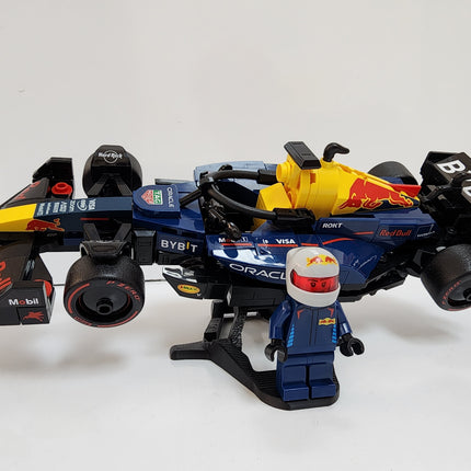 3D Printed F1 Foldable Display Stand