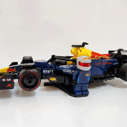 3D Printed F1 Foldable Display Stand