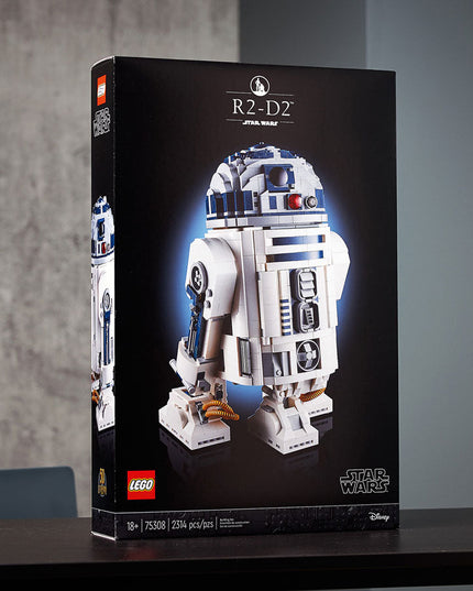 LEGO® Star Wars™ R2-D2™ Collectible Building Kit 75308