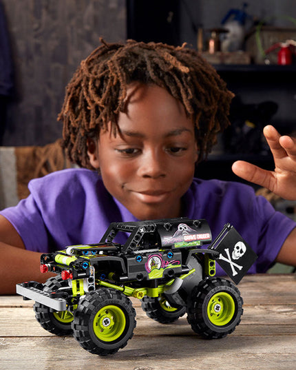 LEGO® Technic Monster Jam® Grave Digger® 42118