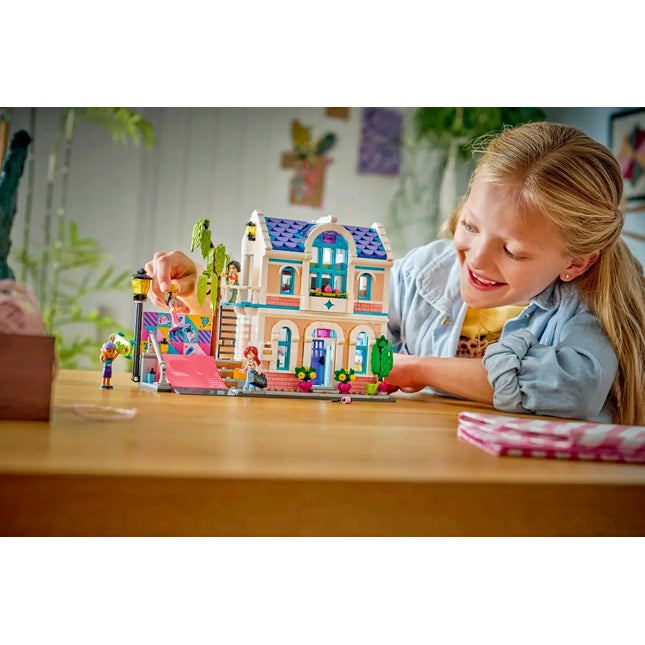 LEGO® Friends Liann's Family House 42687