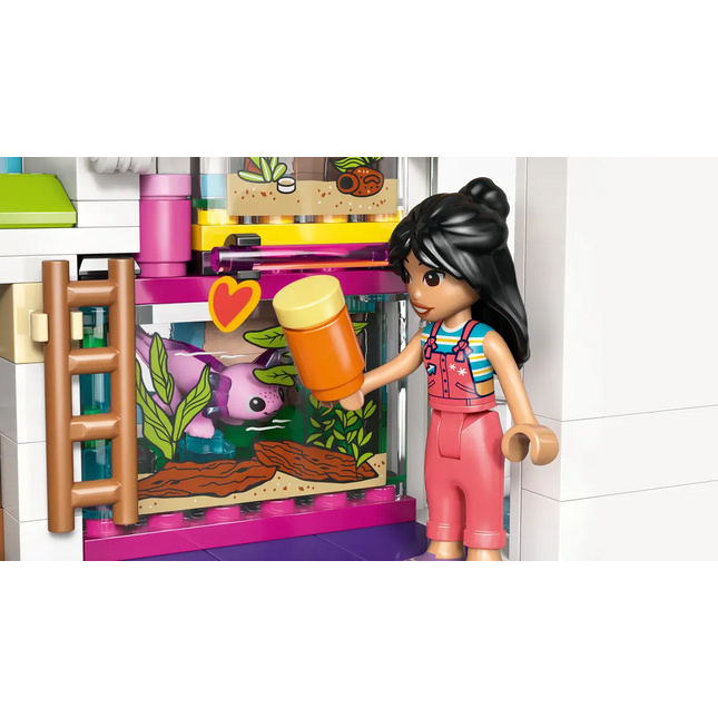 LEGO® Friends Liann's Family House 42687