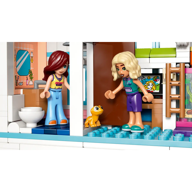 LEGO® Friends Liann's Family House 42687