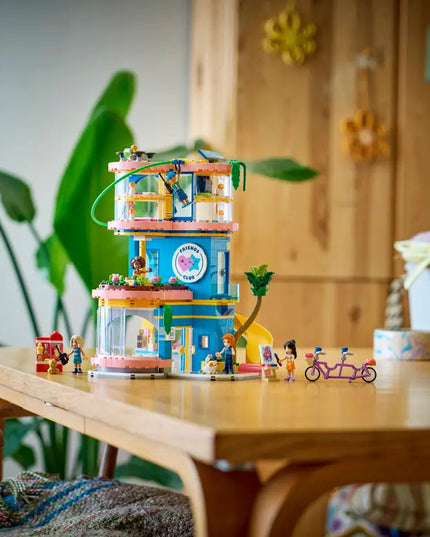 LEGO® Friends Heartlake City Friends Club House 42689