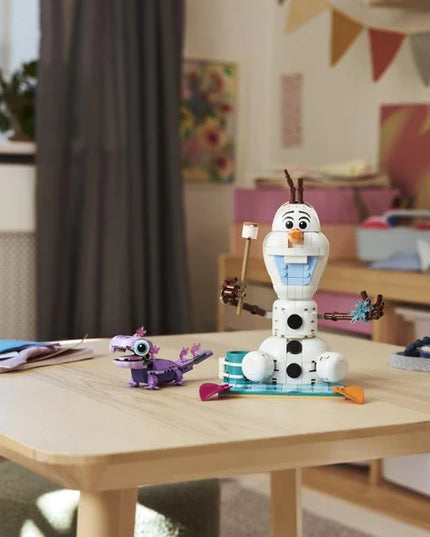LEGO® ǀ Disney Frozen Olaf and Bruni’s Picnic Fun 43287