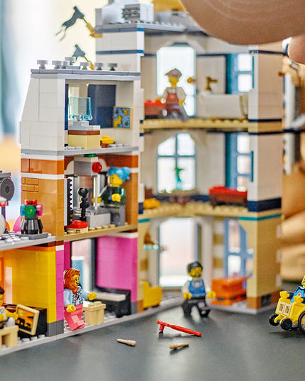 LEGO® Creator 3in1 Main Street Building Set 31141