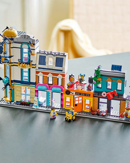 LEGO® Creator 3in1 Main Street Building Set 31141