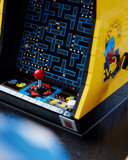 LEGO® ICONS PAC-MAN Arcade Building Kit 10323