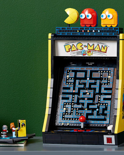 LEGO® ICONS PAC-MAN Arcade Building Kit 10323