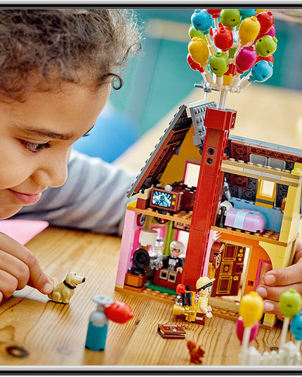 LEGO® ǀ Disney and Pixar ‘Up’ House Building Toy Set 43217