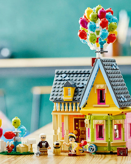 LEGO® ǀ Disney and Pixar ‘Up’ House Building Toy Set 43217