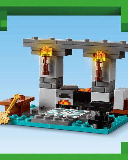 LEGO® Minecraft® The Armoury 21252