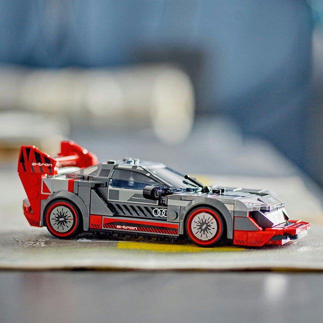 LEGO® Speed Champions Audi S1 e-tron quattro Race Car 76921