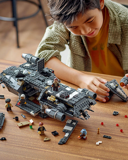 LEGO® Star Wars™ Skeleton Crew The Onyx Cinder Set 75374