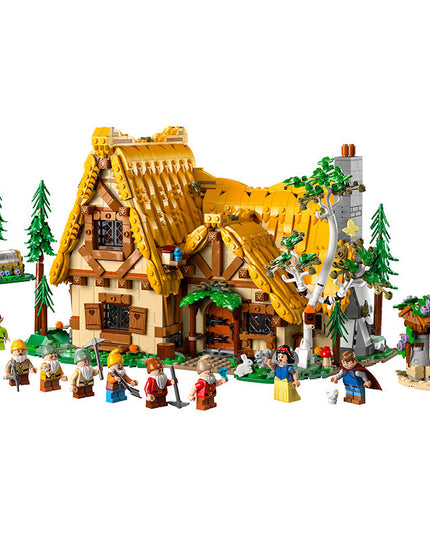 LEGO® | Disney Snow White and the Seven Dwarfs’ Cottage 43242