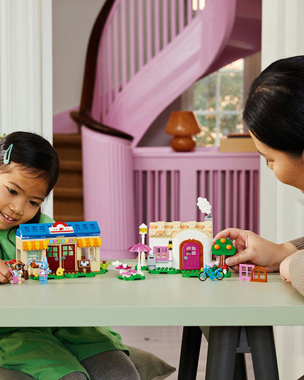 LEGO® Animal Crossing™ Nook’s Cranny & Rosie's House Set 77050