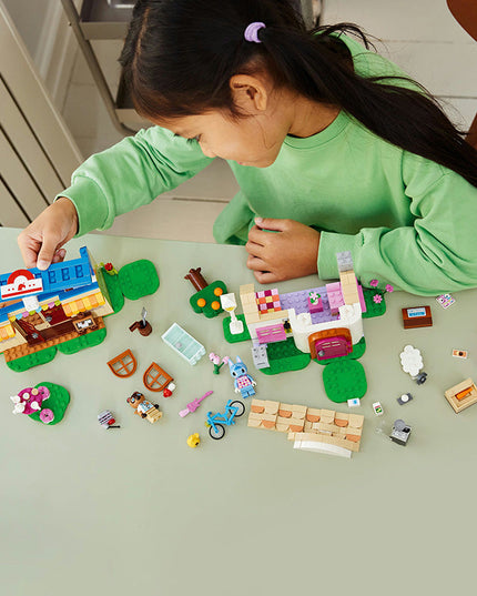 LEGO® Animal Crossing™ Nook’s Cranny & Rosie's House Set 77050