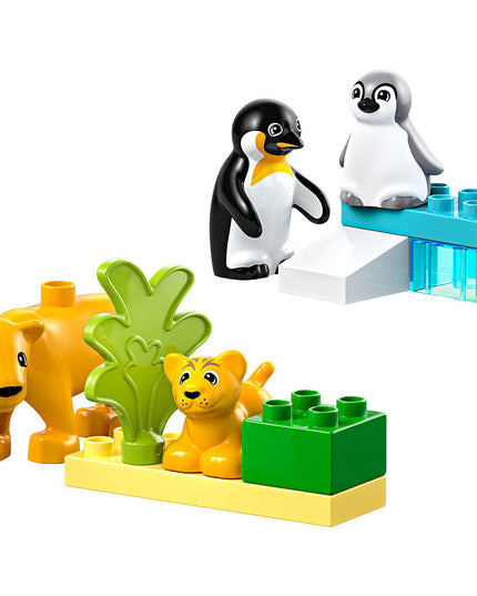 LEGO® DUPLO® Wild Animal Families: Penguins & Lions Set 10442