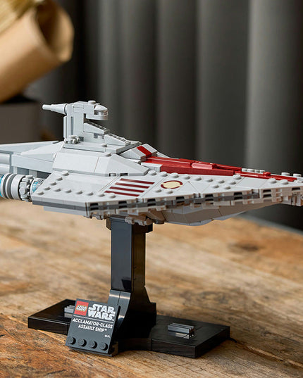 LEGO® Star Wars™ Acclamator-Class Assault Ship Model Set 75404