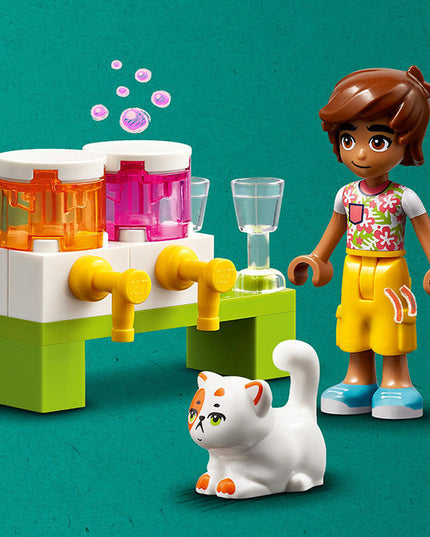 LEGO® Friends Hot Dog Food Truck 42633