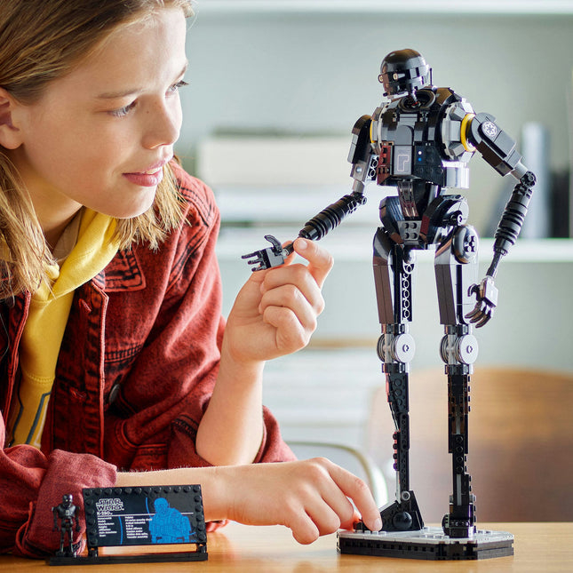 LEGO® Star Wars: Andor™ K-2SO™ Security Droid, Fan Gift 75434