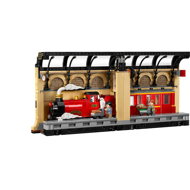 LEGO® Harry Potter™ Book Nook: Hogwarts™ Express, Magical Toy 76450