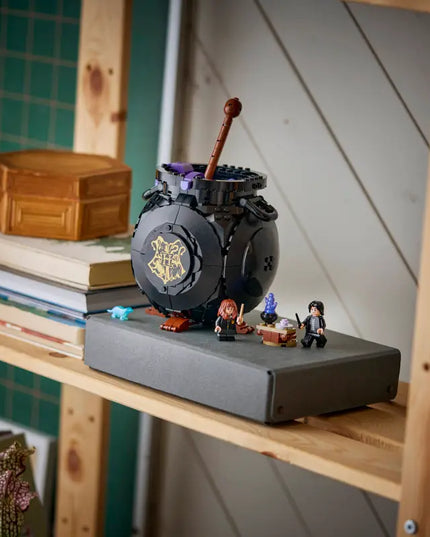 LEGO® Harry Potter™ Cauldron: Secret Potions Classroom 76464