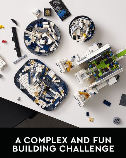 LEGO® Star Wars™ R2-D2™ Collectible Building Kit 75308