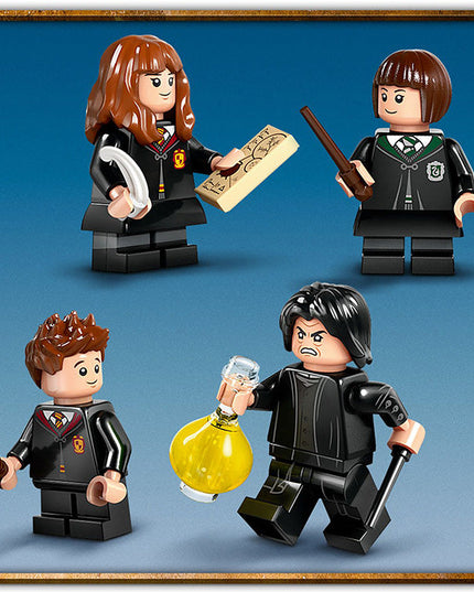 LEGO® Harry Potter™ Hogwarts Castle: Potions Class Set 76431