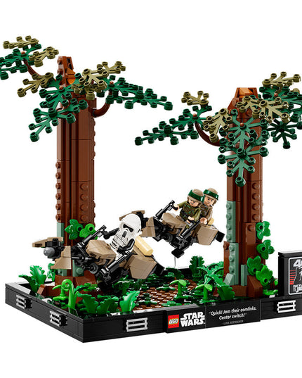 LEGO® Star Wars™ Endor™ Speeder Chase Diorama Building Set 75353