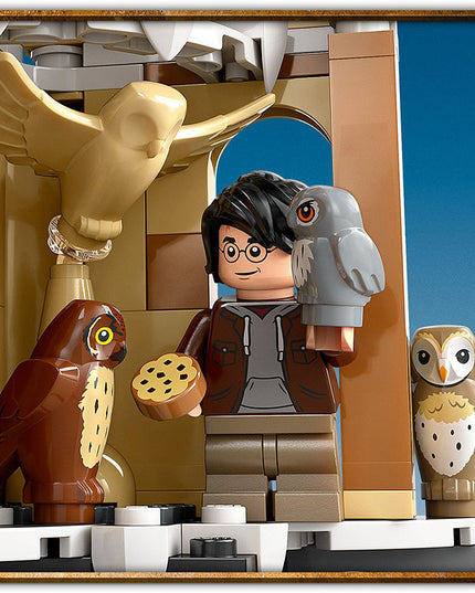 LEGO® Harry Potter™ Hogwarts Castle Owlery With Toy Owls 76430