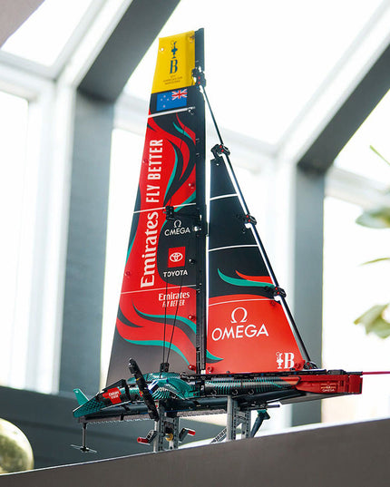 LEGO® Technic™ Emirates Team New Zealand AC75 Yacht Set 42174