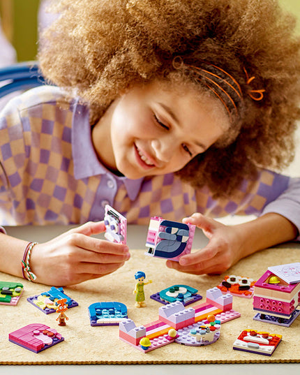 LEGO® ǀ Disney and Pixar Inside Out 2 Mood Cubes Playset 43248