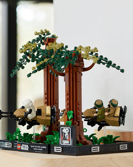 LEGO® Star Wars™ Endor™ Speeder Chase Diorama Building Set 75353