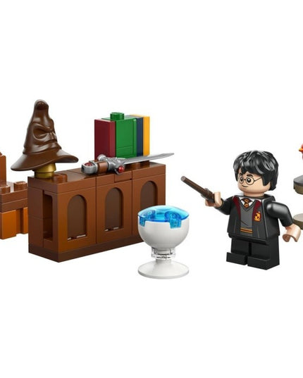 LEGO® Harry Potter™ Harry Potter Dumbledore's Office with Harry Potter 30724