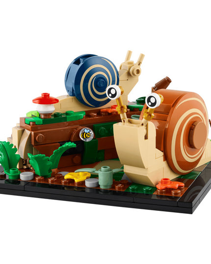 LEGO® Iconic Friendly Snail 40788