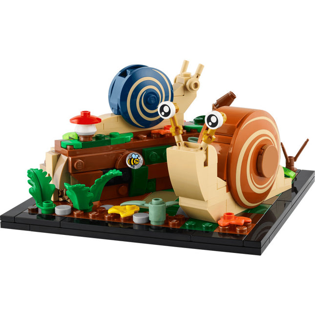 LEGO® Iconic Friendly Snail 40788