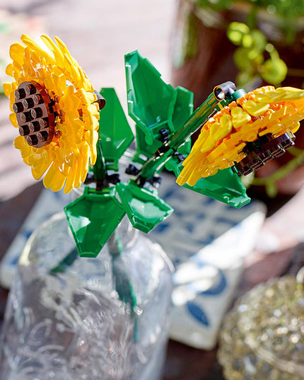 LEGO® Sunflowers Flower Decoration Set 40524